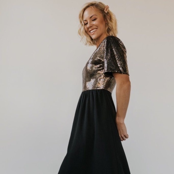 Roolee Dresses & Skirts - Roolee Sequin Holiday Dress